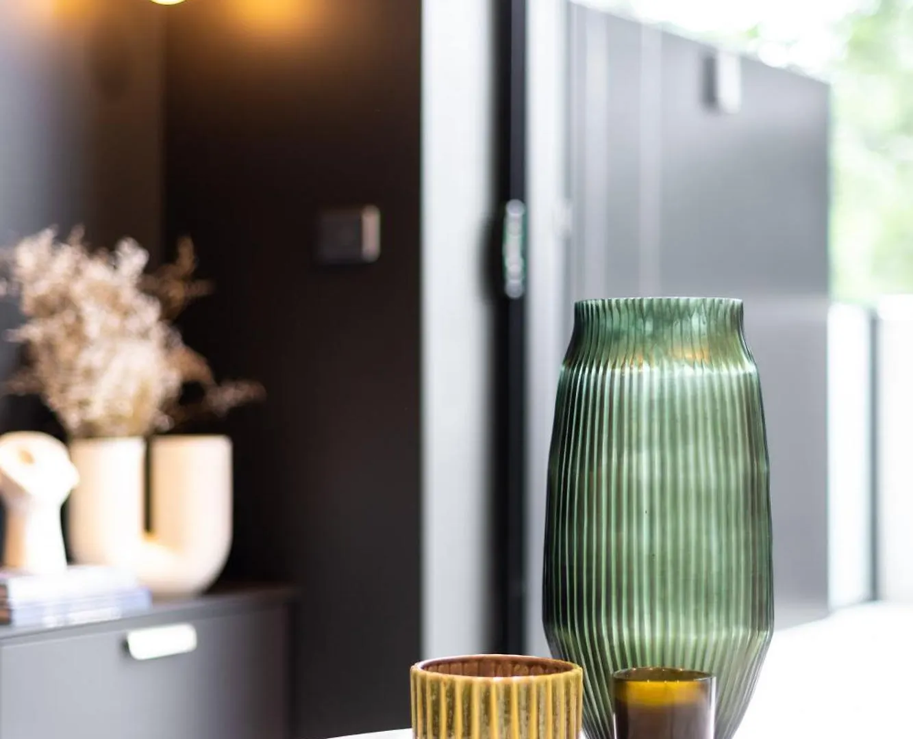 Stylish Studio In Braddon With Communal Area Canberra